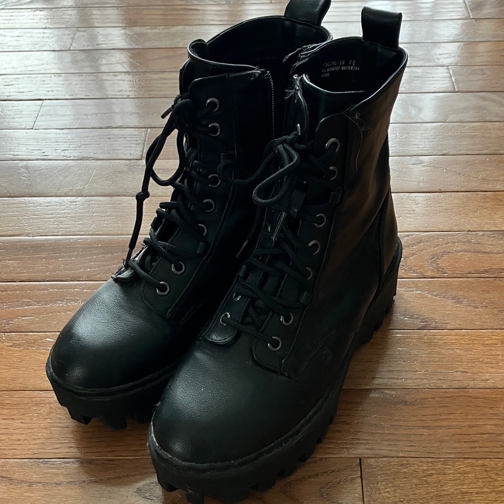 BAMBOO Black Ankle Boots